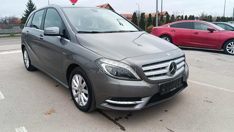 Mercedes Benz B 180 Blueefficiency