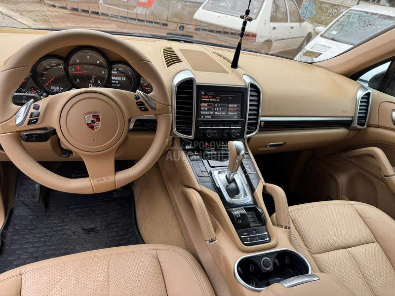 Porsche Cayenne 3.0D