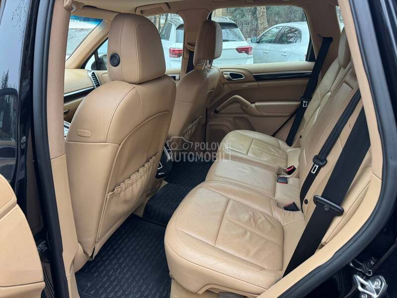 Porsche Cayenne 3.0D