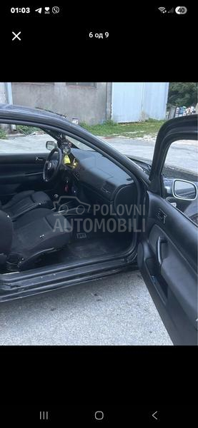 Volkswagen Golf 4 GTI
