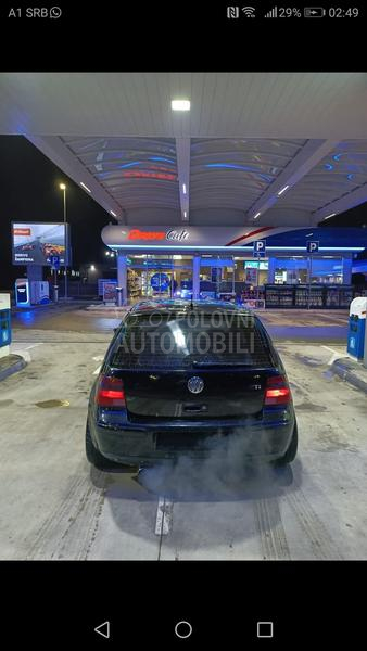 Volkswagen Golf 4 GTI