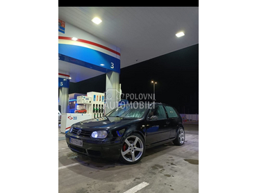 Volkswagen Golf 4 GTI