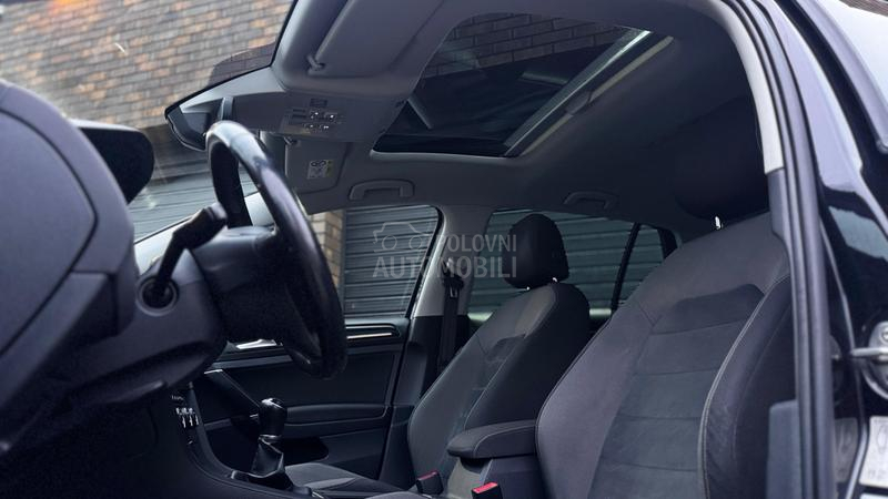 Volkswagen Golf 7 R line