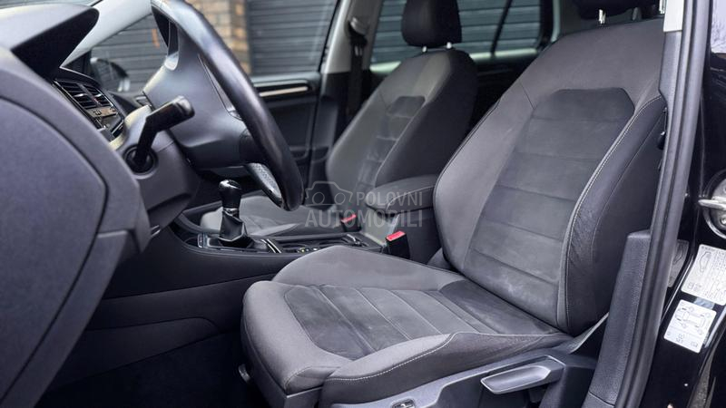 Volkswagen Golf 7 R line