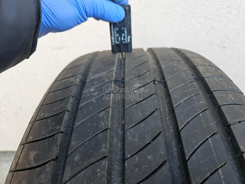 Michelin 235/50 R19 Letnja