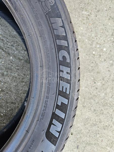 Michelin 235/50 R19 Letnja