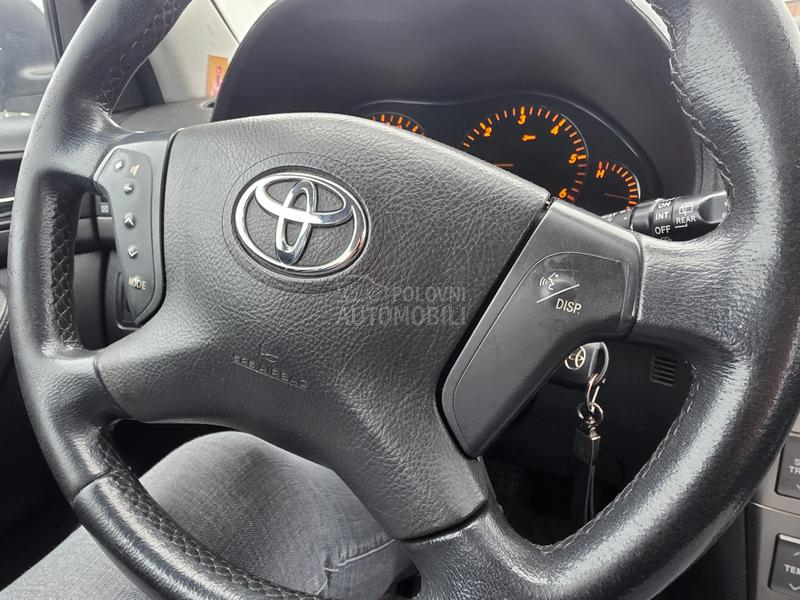 Toyota Avensis 2.2 d-4d