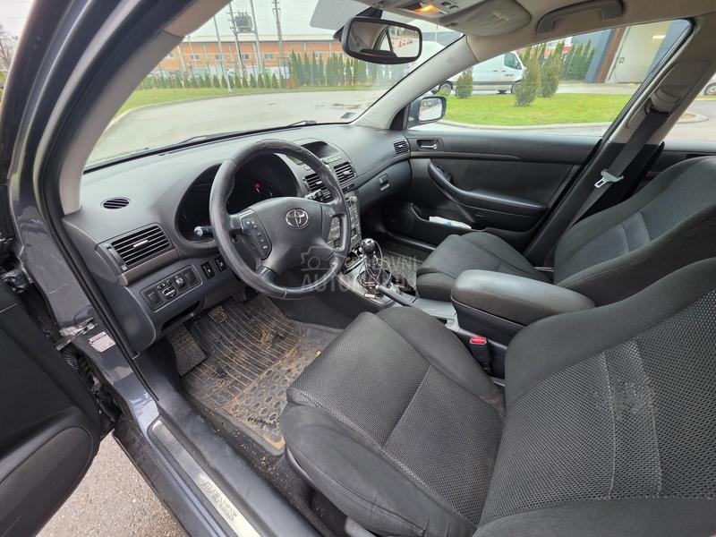 Toyota Avensis 2.2 d-4d