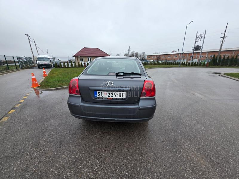 Toyota Avensis 2.2 d-4d