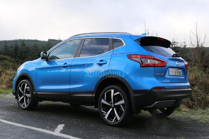 Nissan Qashqai 2017. god. -  kompletan auto u delovima
