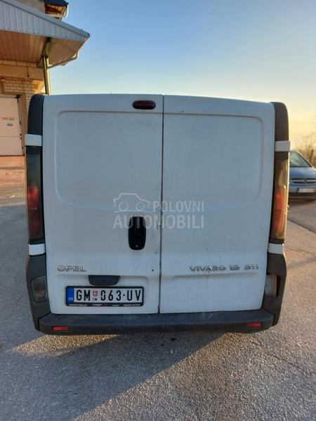 Opel Vivaro 
