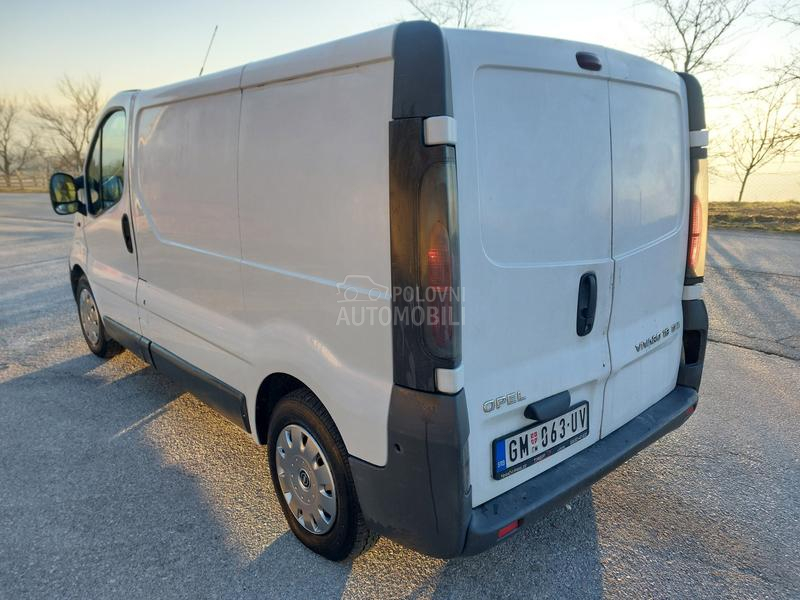 Opel Vivaro 