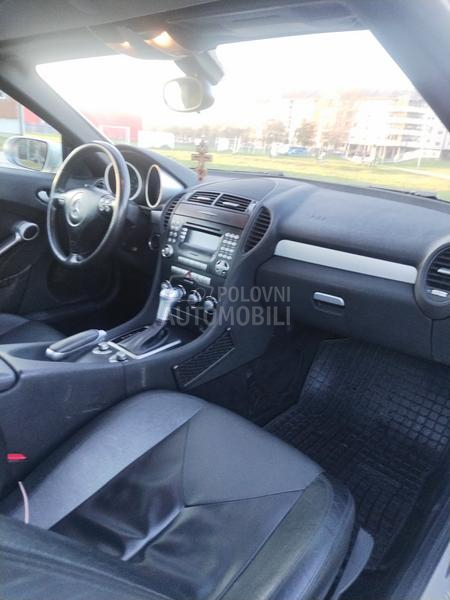 Mercedes Benz SLK 200 