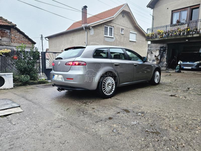 Alfa Romeo 159 SW 1.9 jtdm