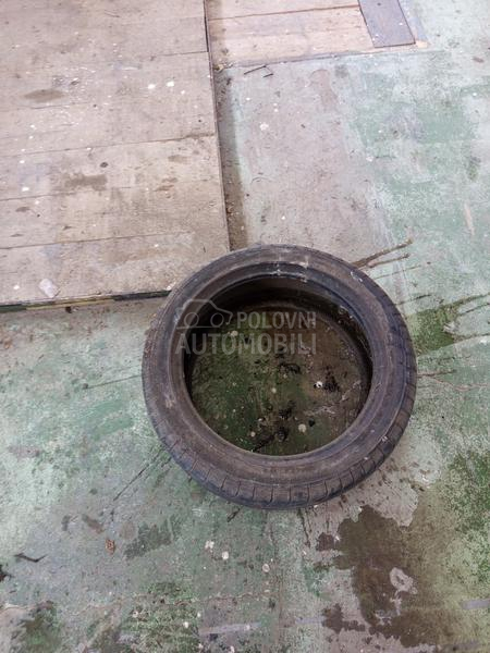 Continental 225/45 R17 Letnja