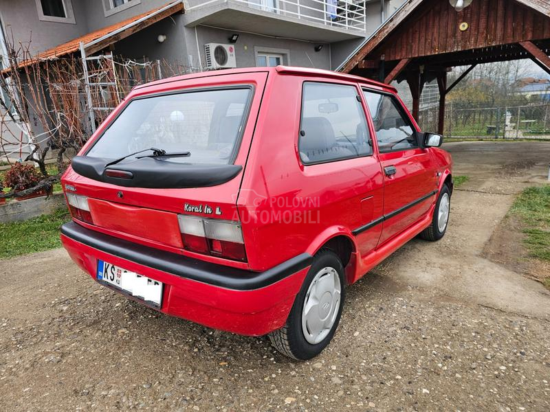 Zastava Yugo In L 1.1 salon