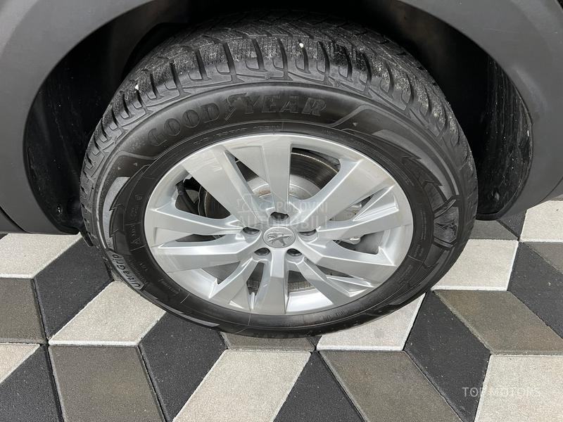 Peugeot 3008 ZAMENjEN LANAC