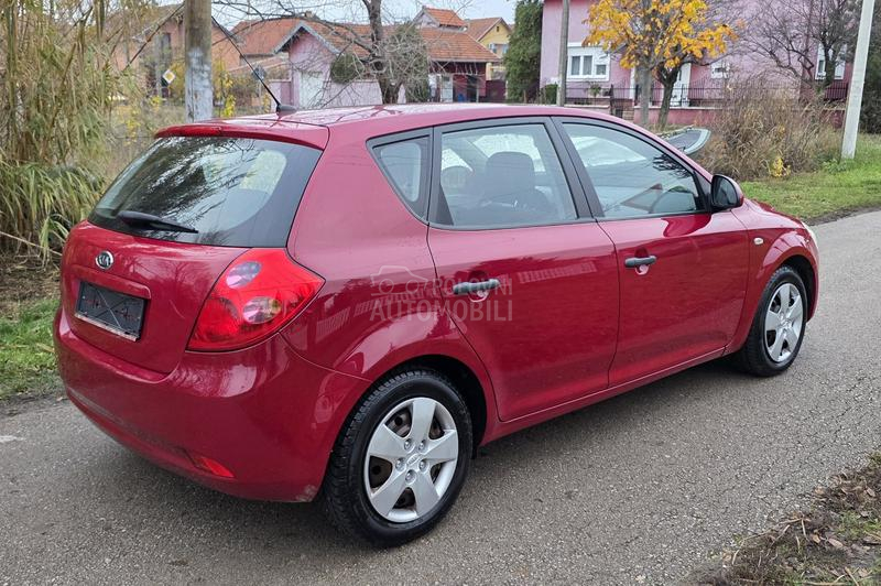 Kia cee`d 1.4