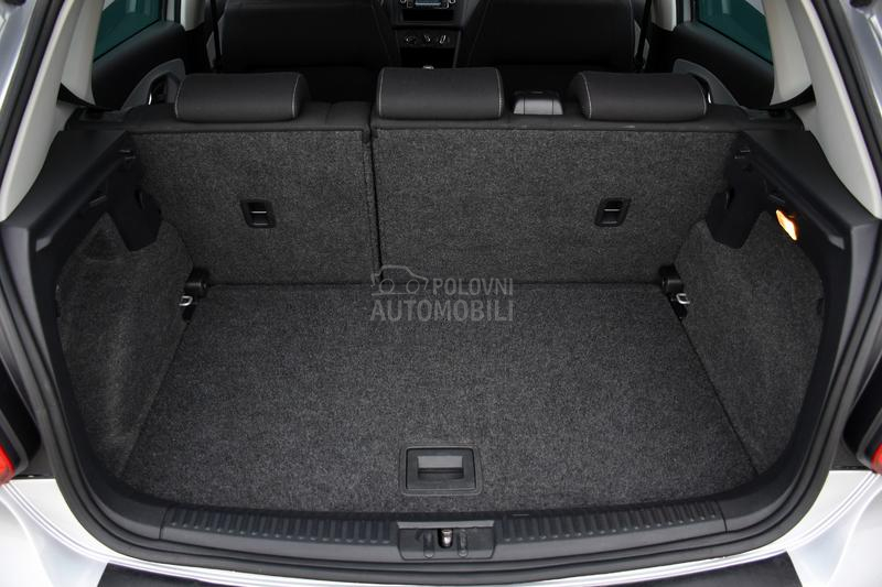 Volkswagen Polo Cross / 1.4 / CH