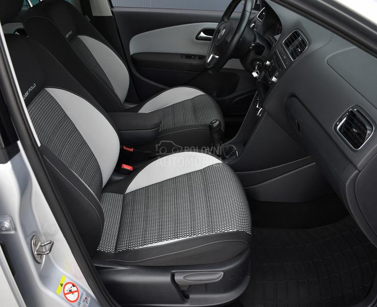 Volkswagen Polo Cross / 1.4 / CH