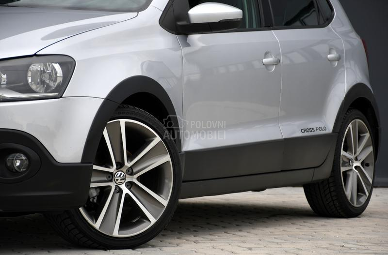Volkswagen Polo Cross / 1.4 / CH