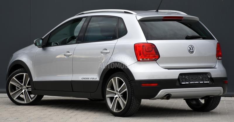 Volkswagen Polo Cross / 1.4 / CH