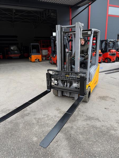 Jungheinrich EFG 18 Pozicioner