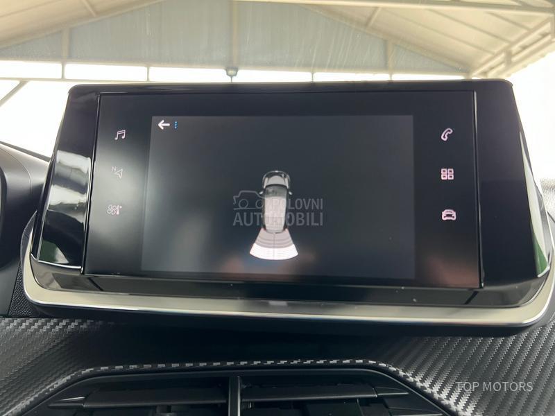 Peugeot 208 ZAMENjEN LANAC