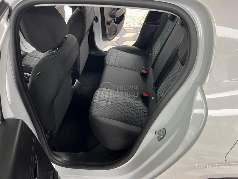 Peugeot 208 ZAMENjEN LANAC