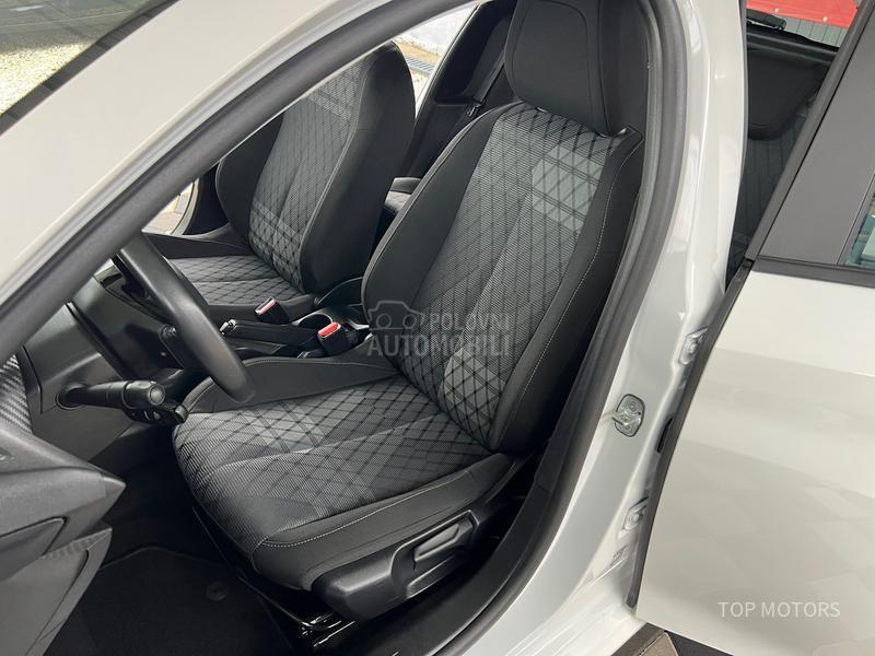 Peugeot 208 ZAMENjEN LANAC