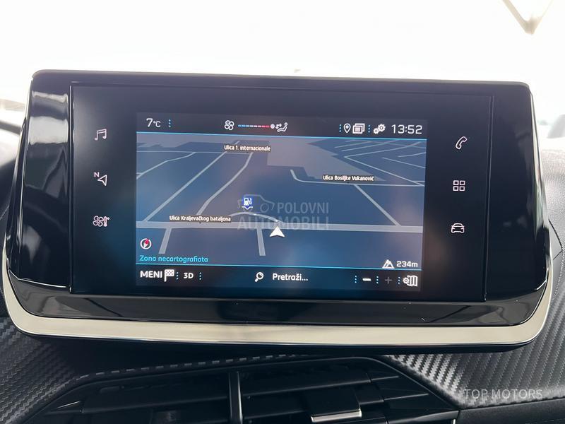 Peugeot 208 ZAMENjEN LANAC