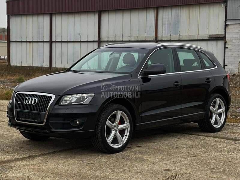 Audi Q5 quattro Pano