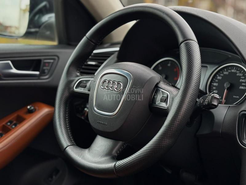 Audi Q5 quattro Pano