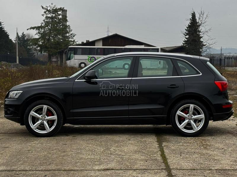 Audi Q5 quattro Pano