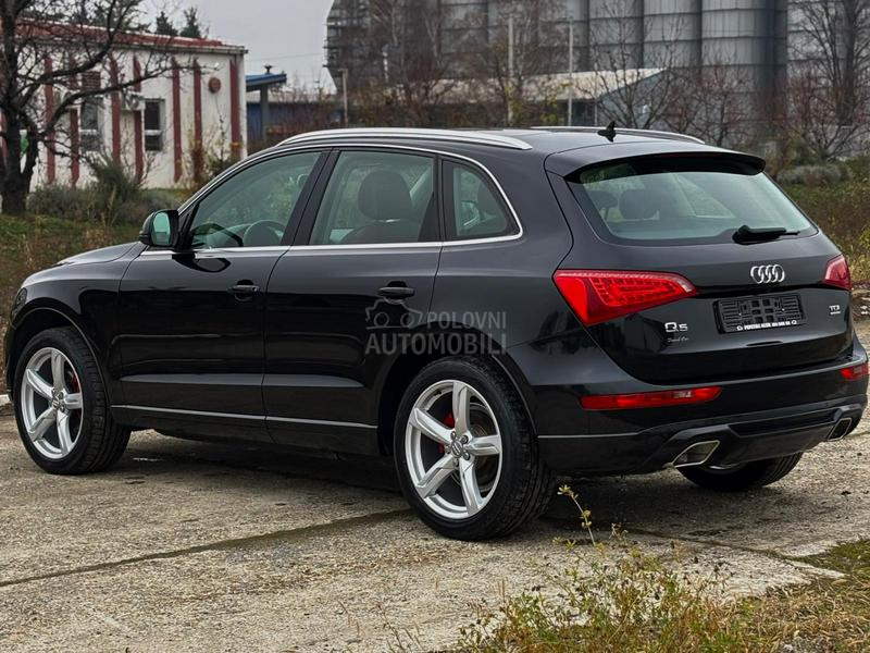 Audi Q5 quattro Pano