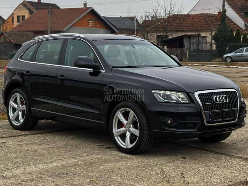 Audi Q5 quattro Pano