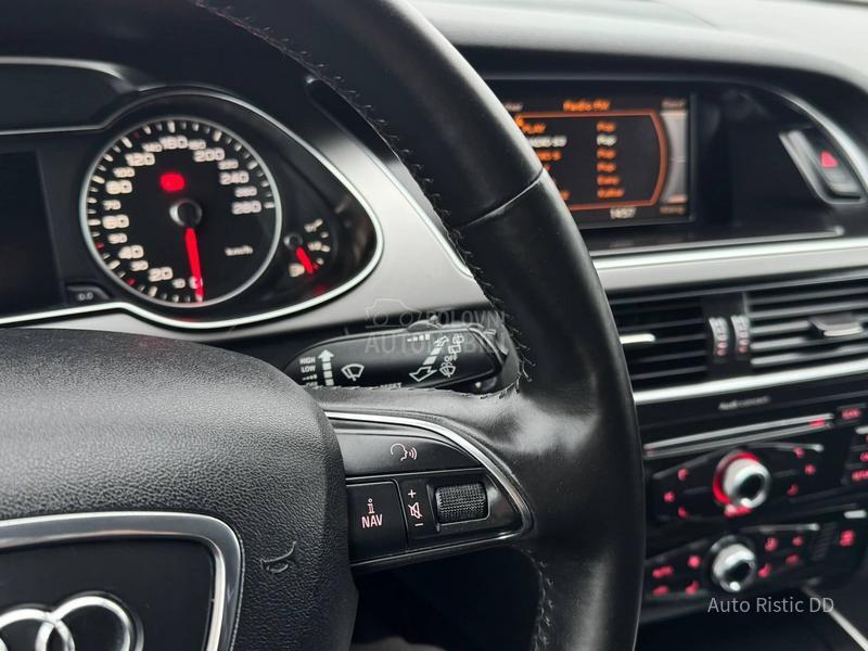 Audi A4 L E D  BESPREK0RAN