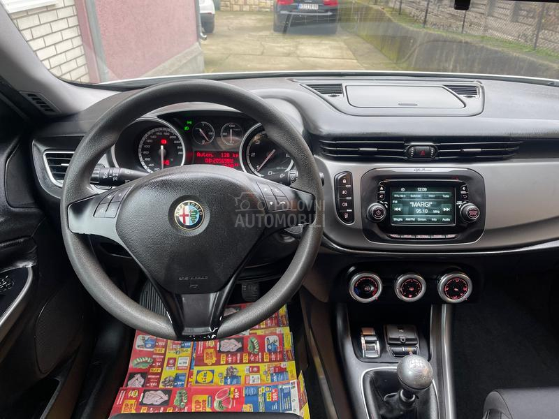 Alfa Romeo Giulietta 1.6 T0P AUT0 CH /