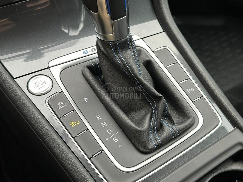 Volkswagen Golf 7 E/7.5/Virtual/Matrix