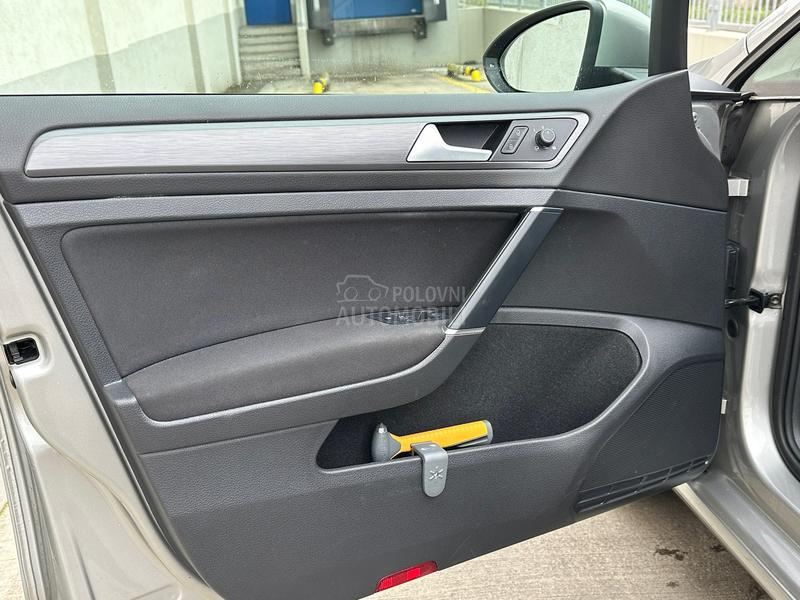 Volkswagen Golf 7 E/7.5/Virtual/Matrix