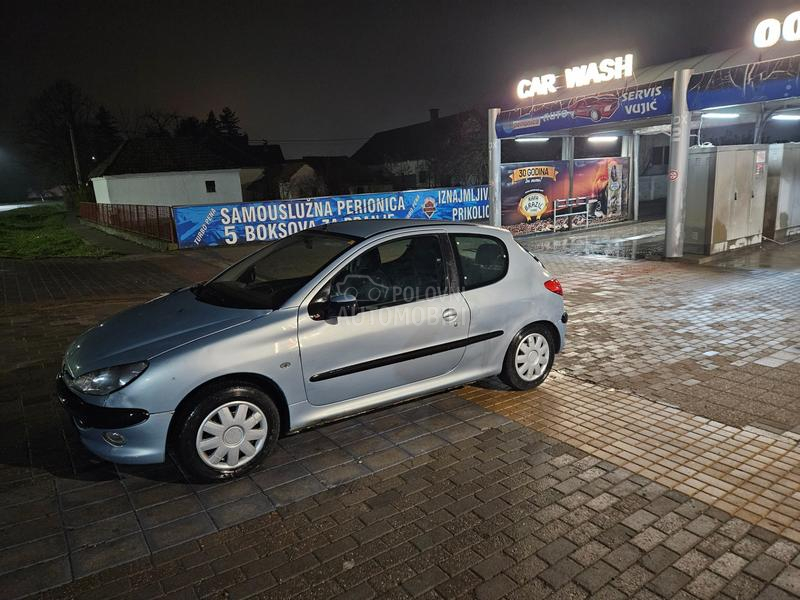 Peugeot 206 