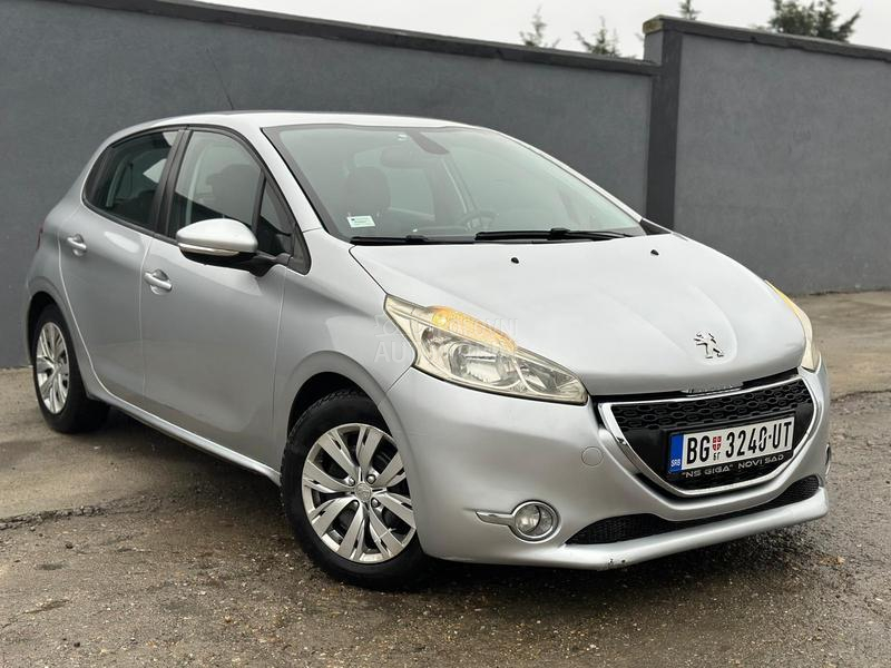 Peugeot 208 1.4 HDI