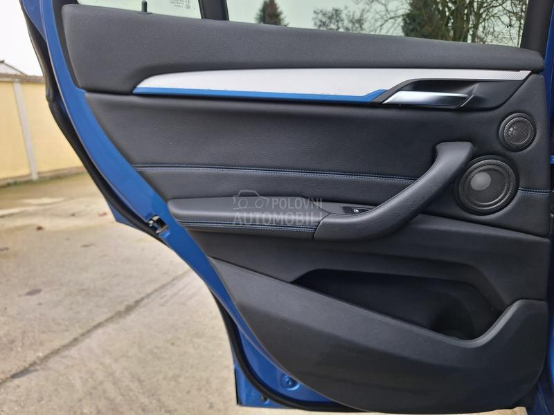 BMW X1 POGLEDATI TEXT