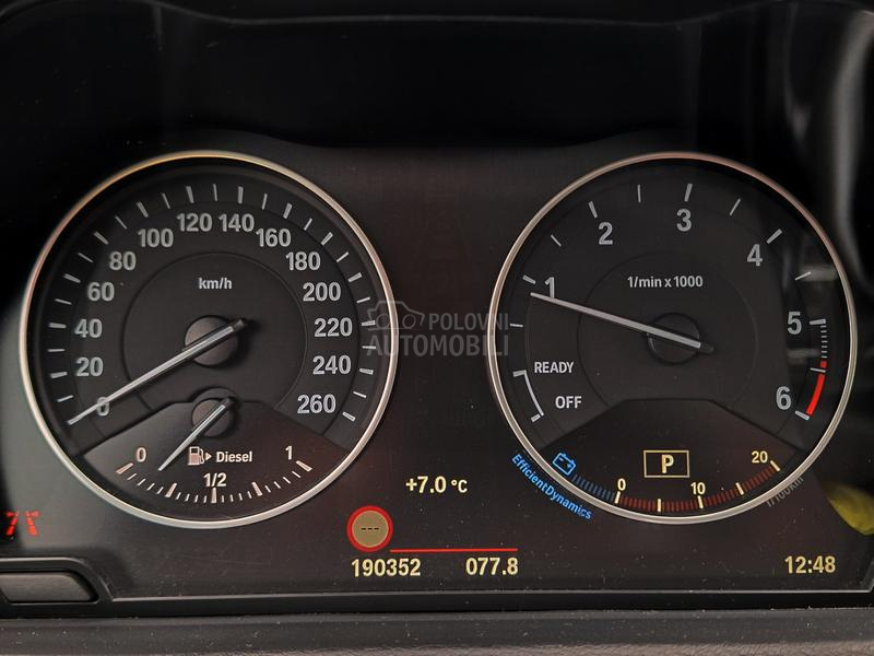 BMW X1 POGLEDATI TEXT