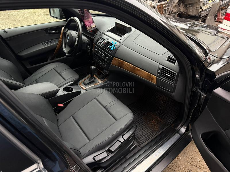 BMW X3 autom paano naavi