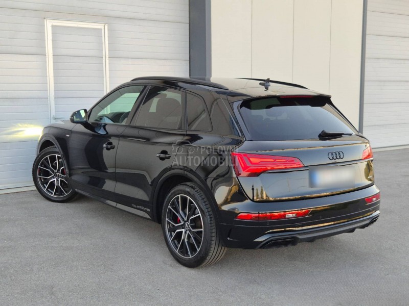 Audi Q5 S line quattro Dark