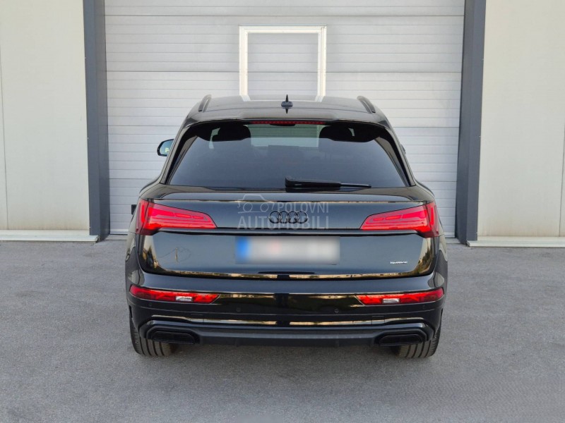 Audi Q5 S line quattro Dark