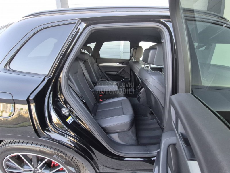 Audi Q5 S line quattro Dark