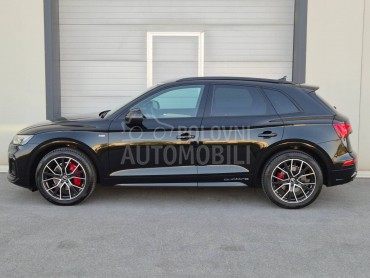 Audi Q5 S line quattro Dark