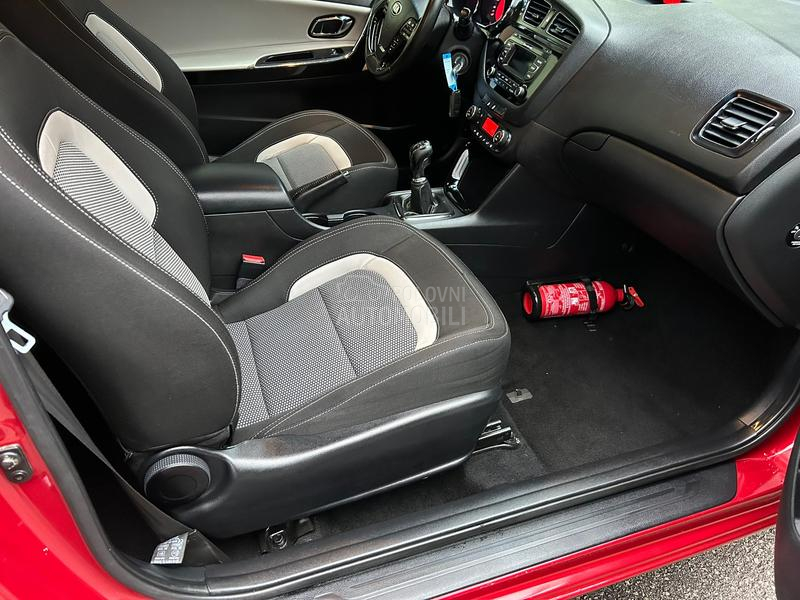 Kia pro_cee`d 1.6 crdi